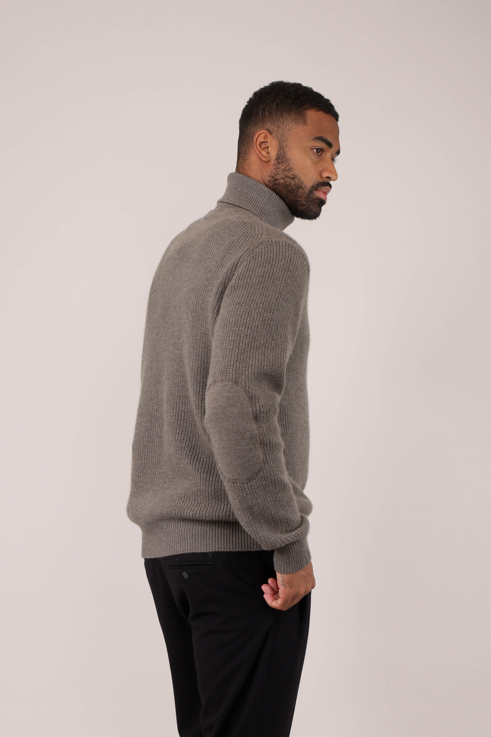 Urban Pioneers Male Ade Turtleneck SWEATER MID BROWN