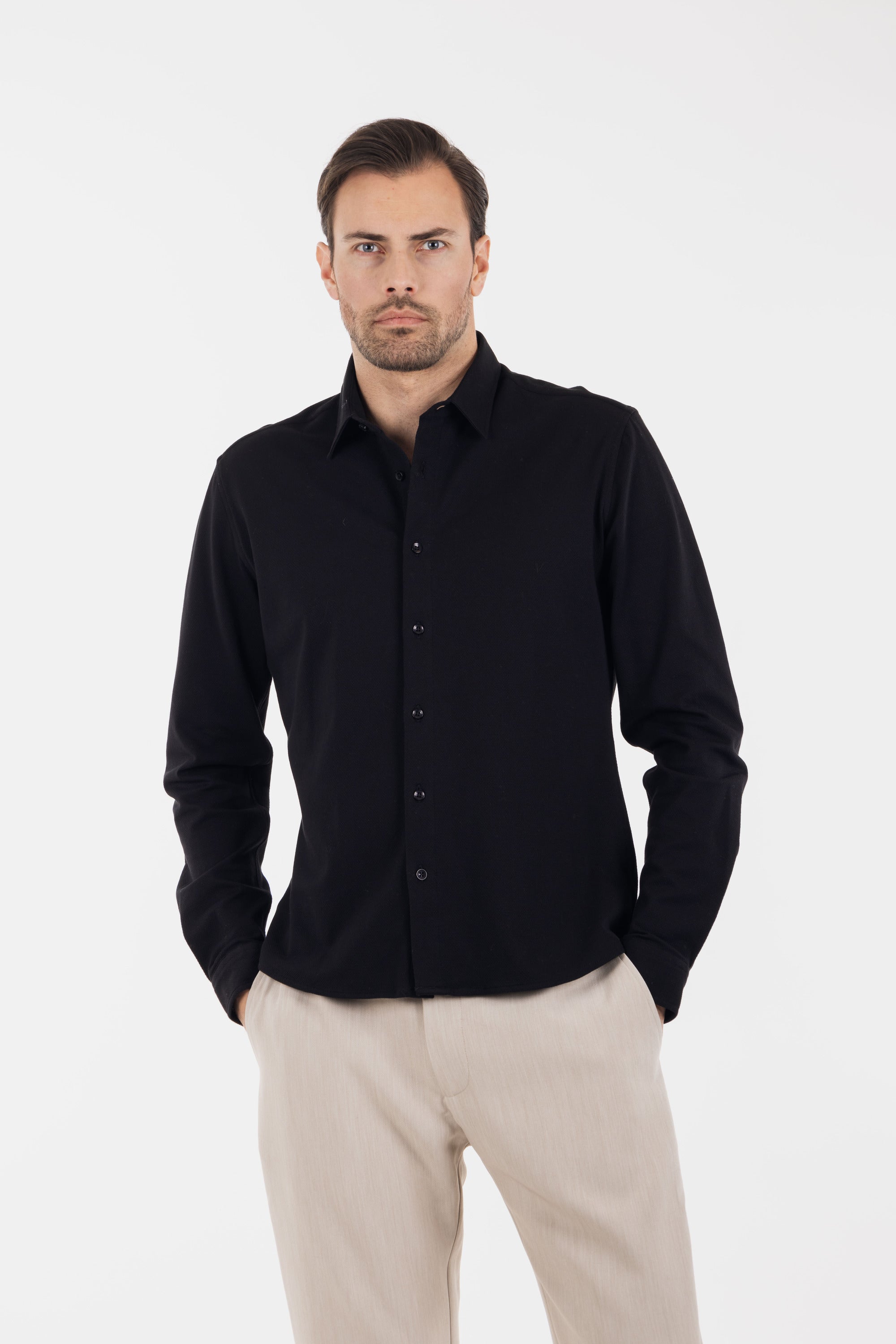 Urban Pioneers Male Alve LS Shirt SHIRT BLACK