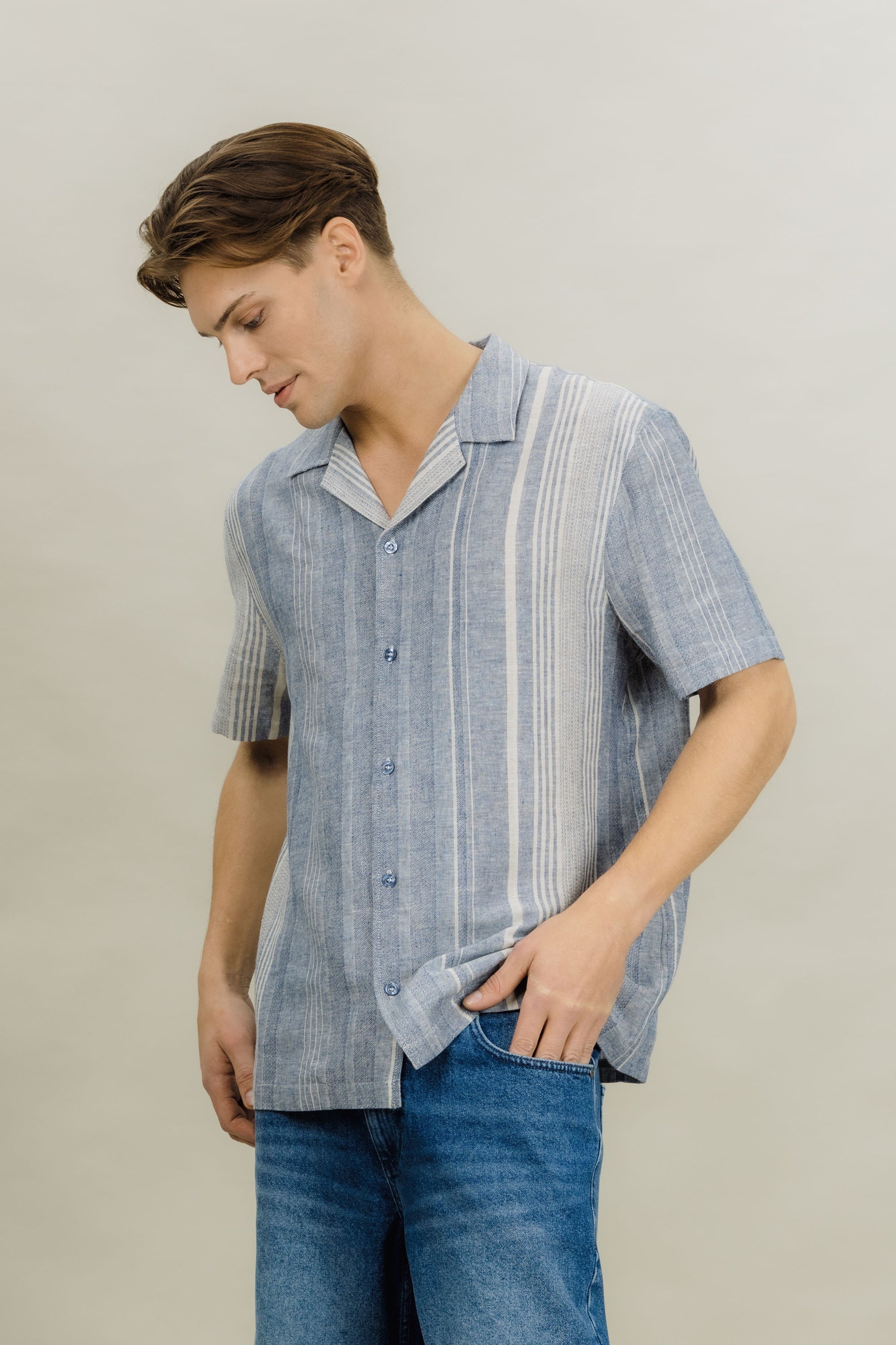 Urban Pioneers Male Anthony SS Shirt SS SHIRT BLUE