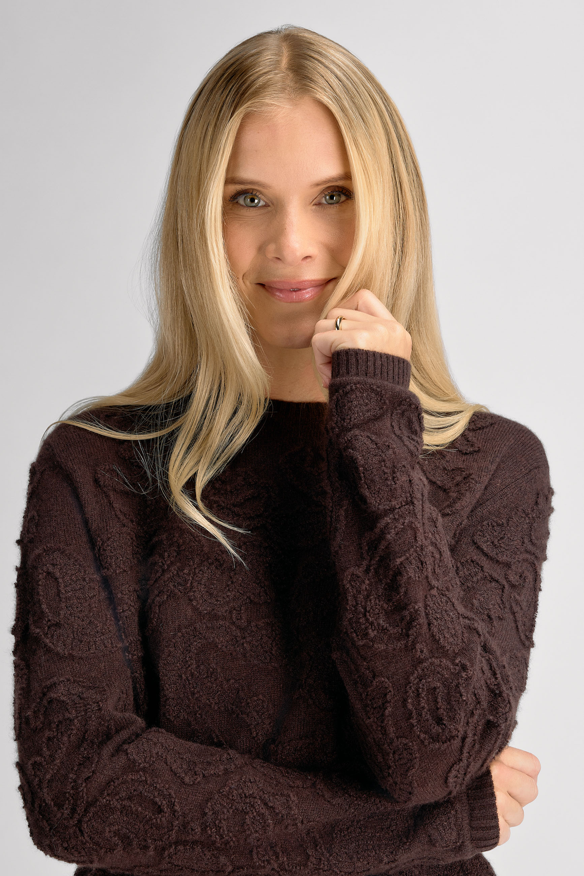 Urban Pioneers Female Barbara Sweater SWEATER COFFEE