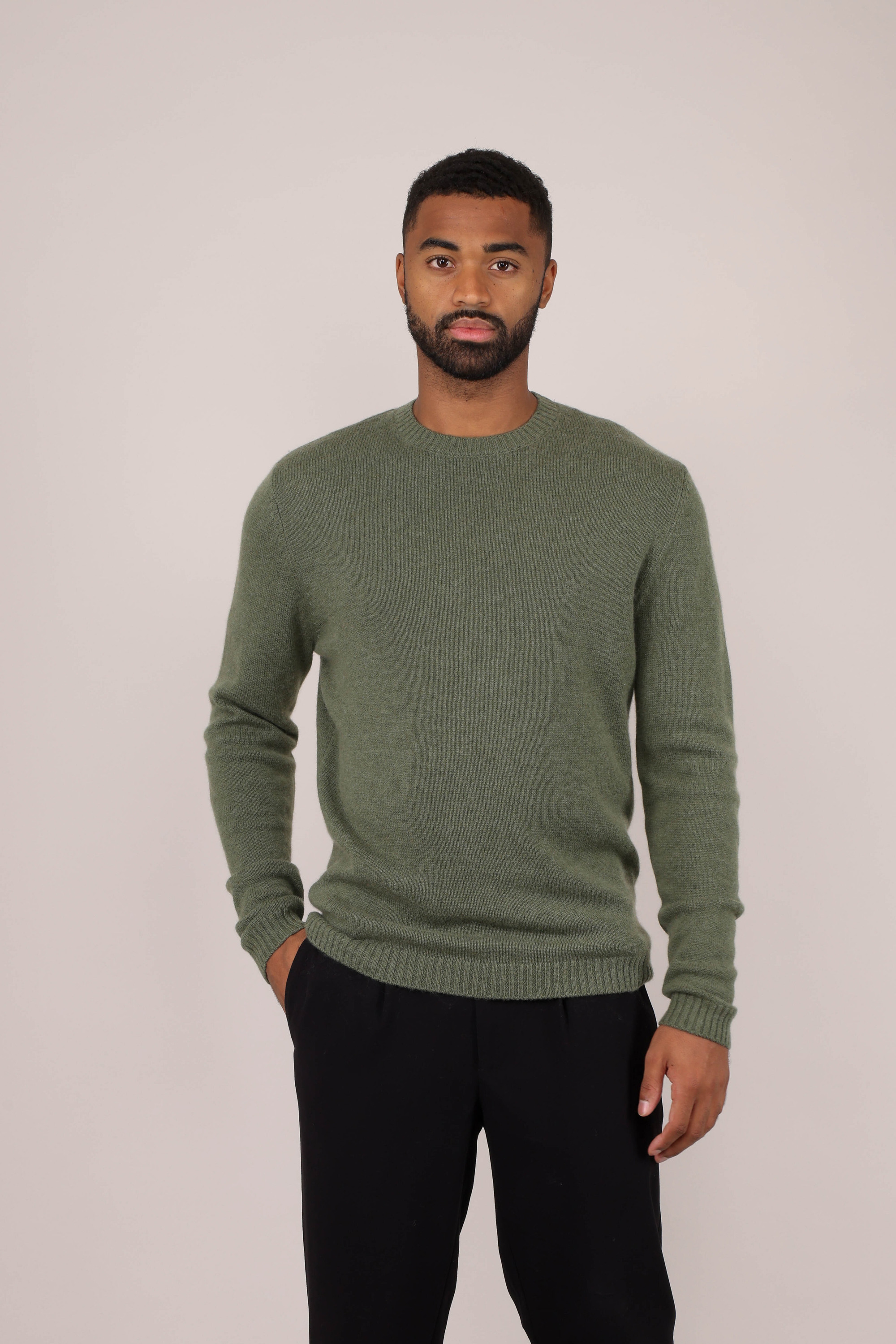 Urban Pioneers Male Basse Sweater SWEATER