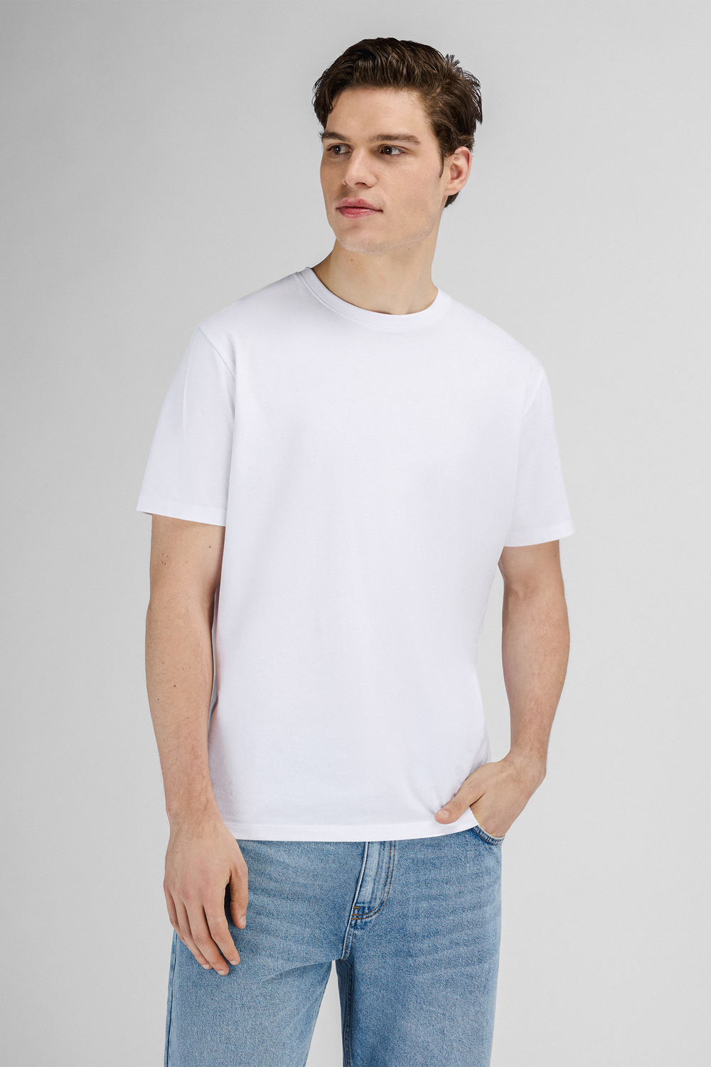Urban Pioneers Male Bottas Tee T-SHIRT WHITE