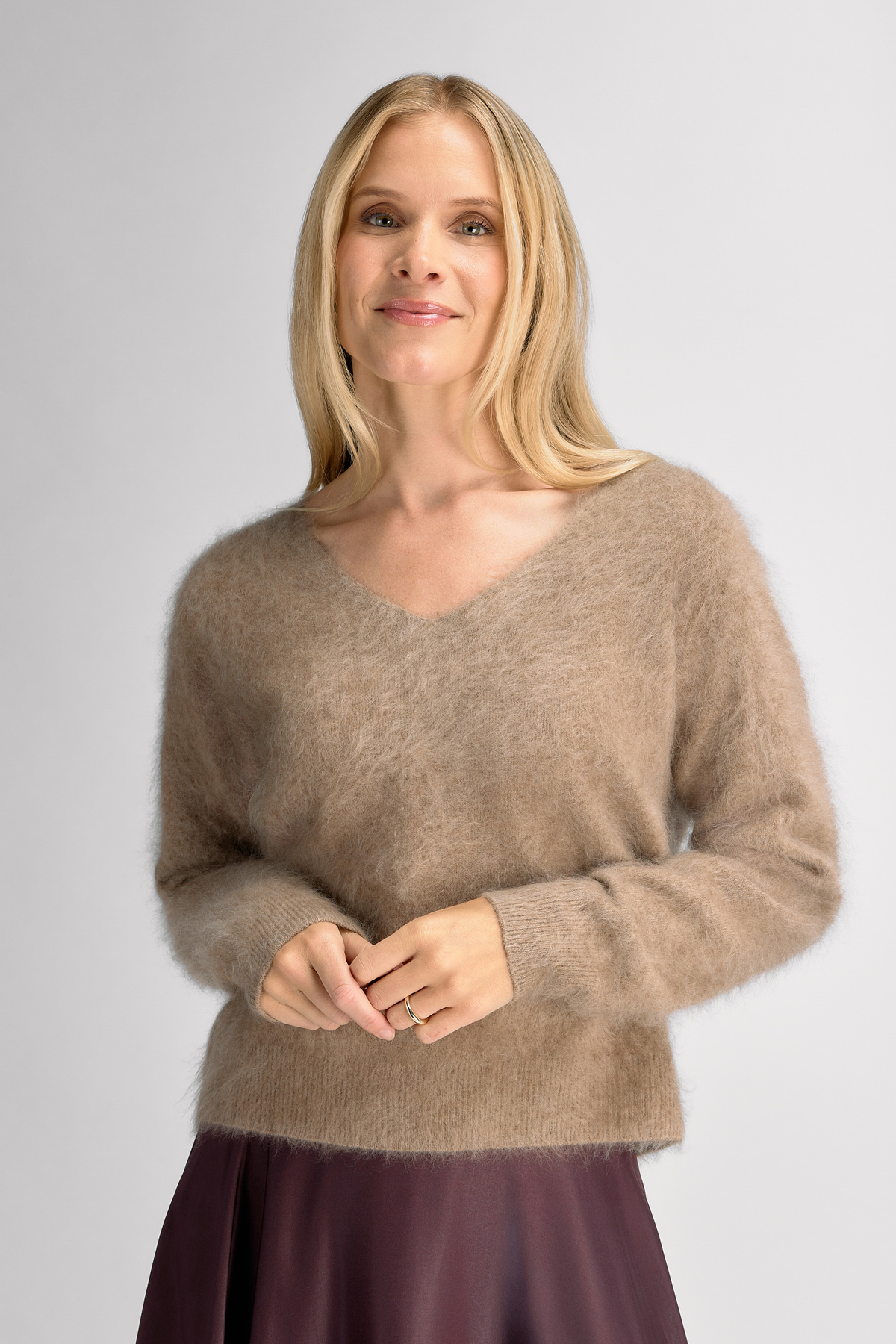 Urban Pioneers Female Boudica Sweater SWEATER SAND BROWN