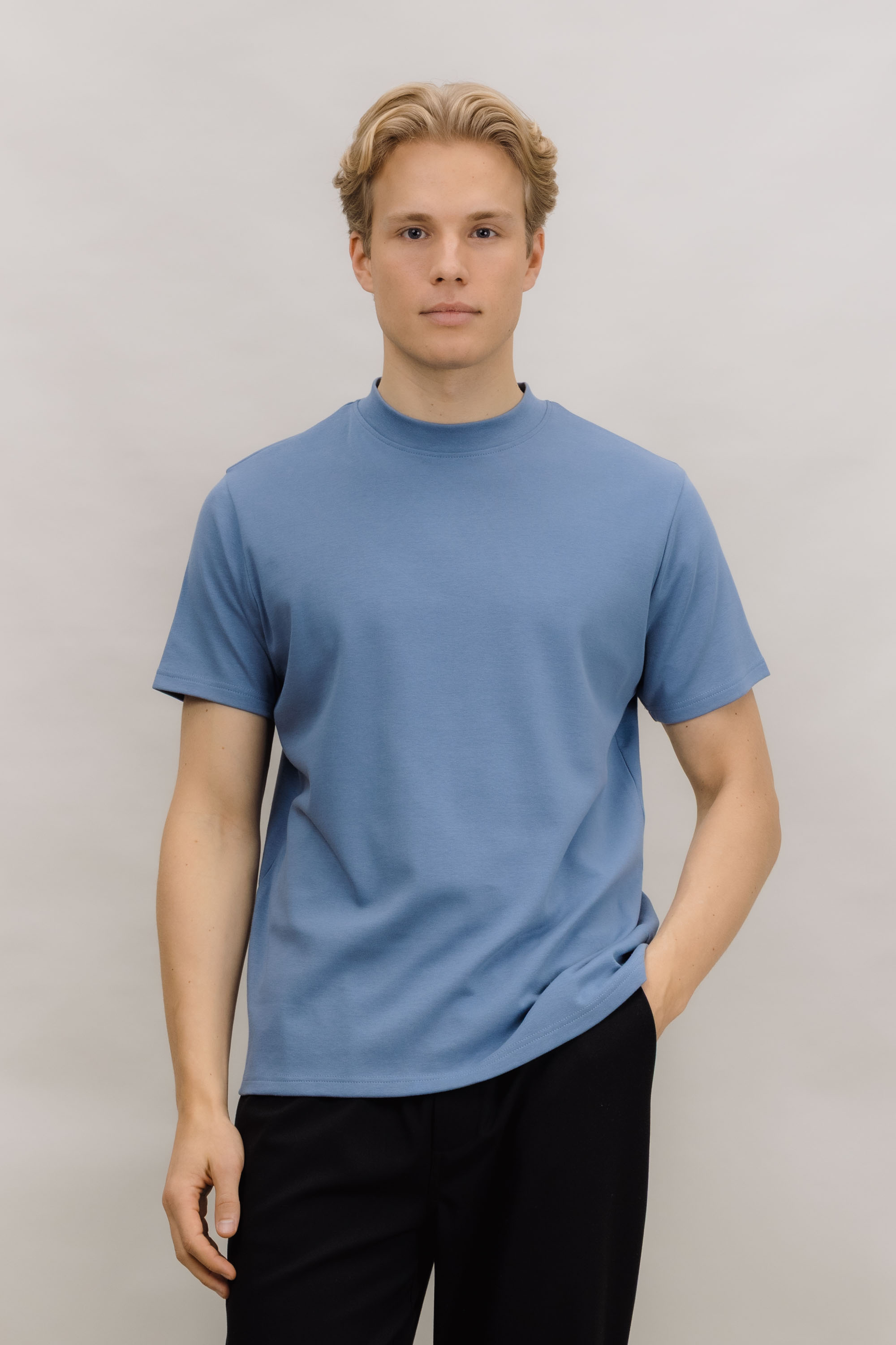 Urban Pioneers Male Bruno Tee T-SHIRT CAPTAINS BLUE