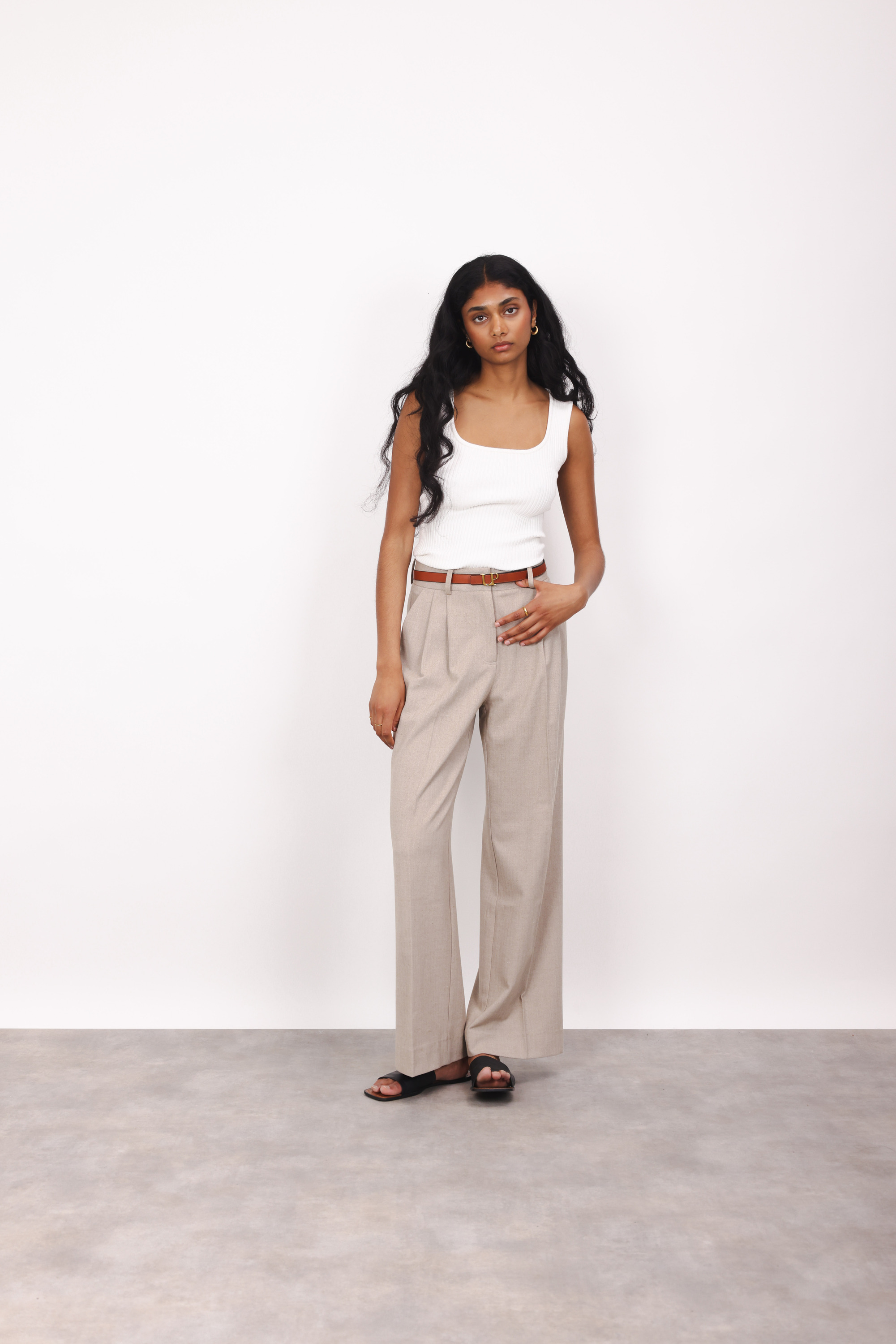 Urban Pioneers Female Cathrine Pants PANTS BEIGE