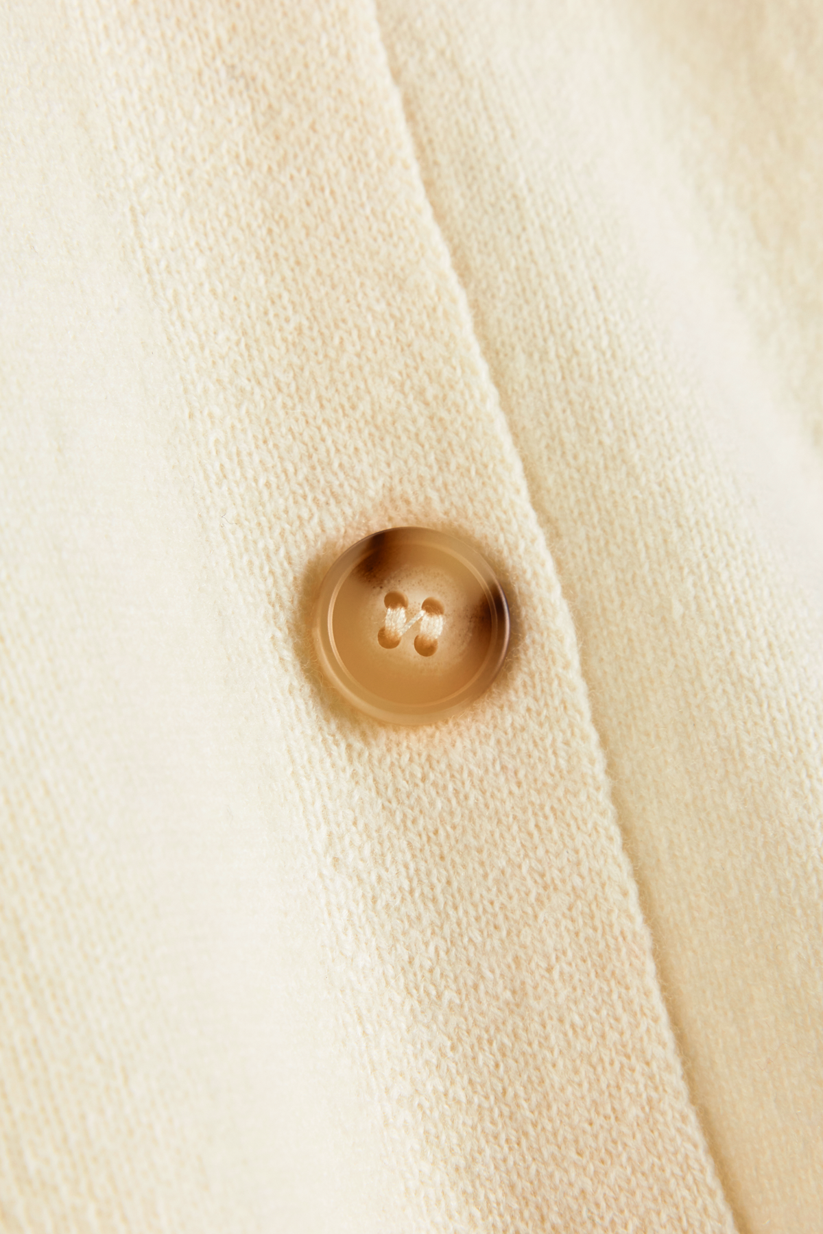 Urban Pioneers Female Chien Cardigan CARDIGAN CREAM