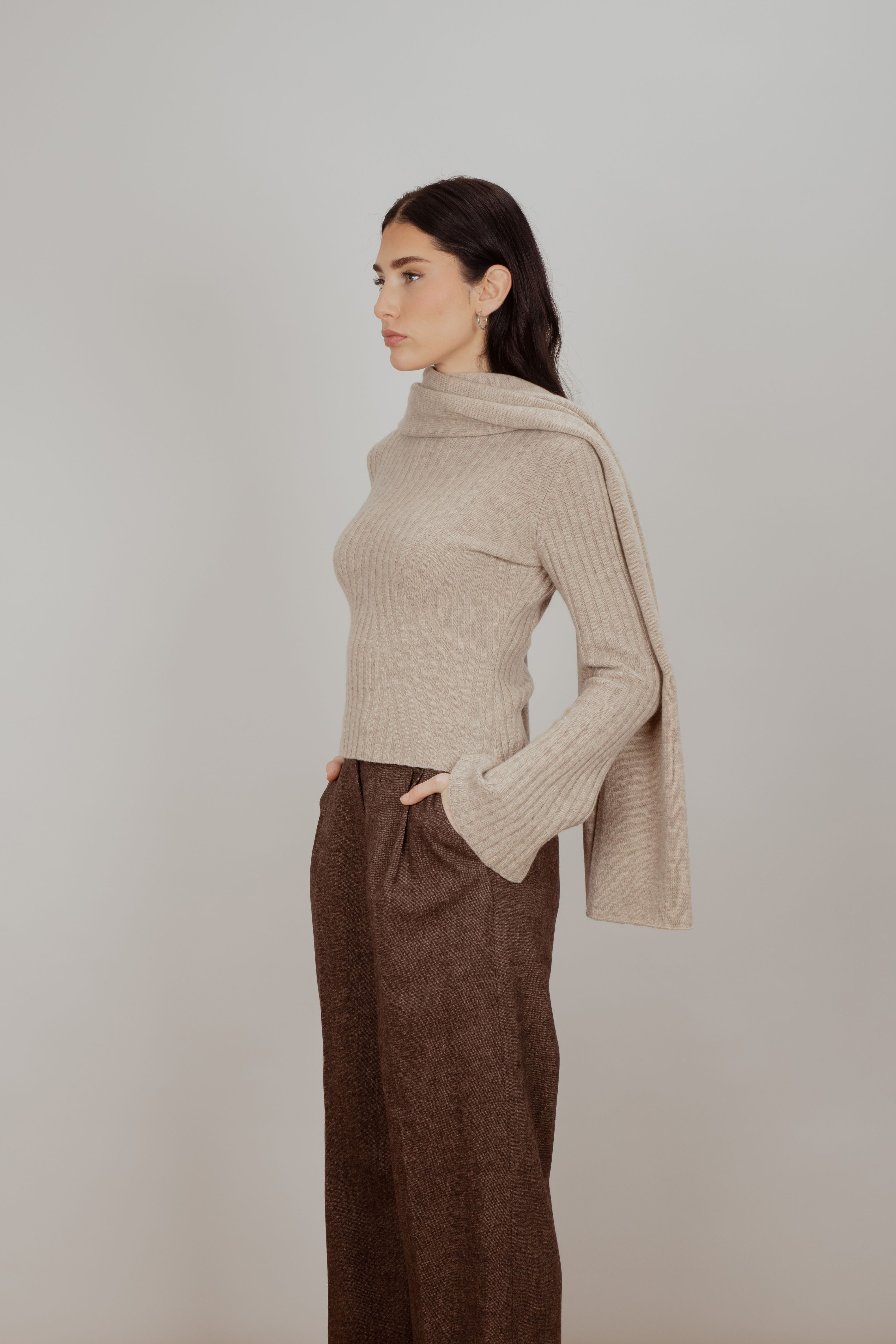 Urban Pioneers Female Dakota Sweater SWEATER LIGHT SAND