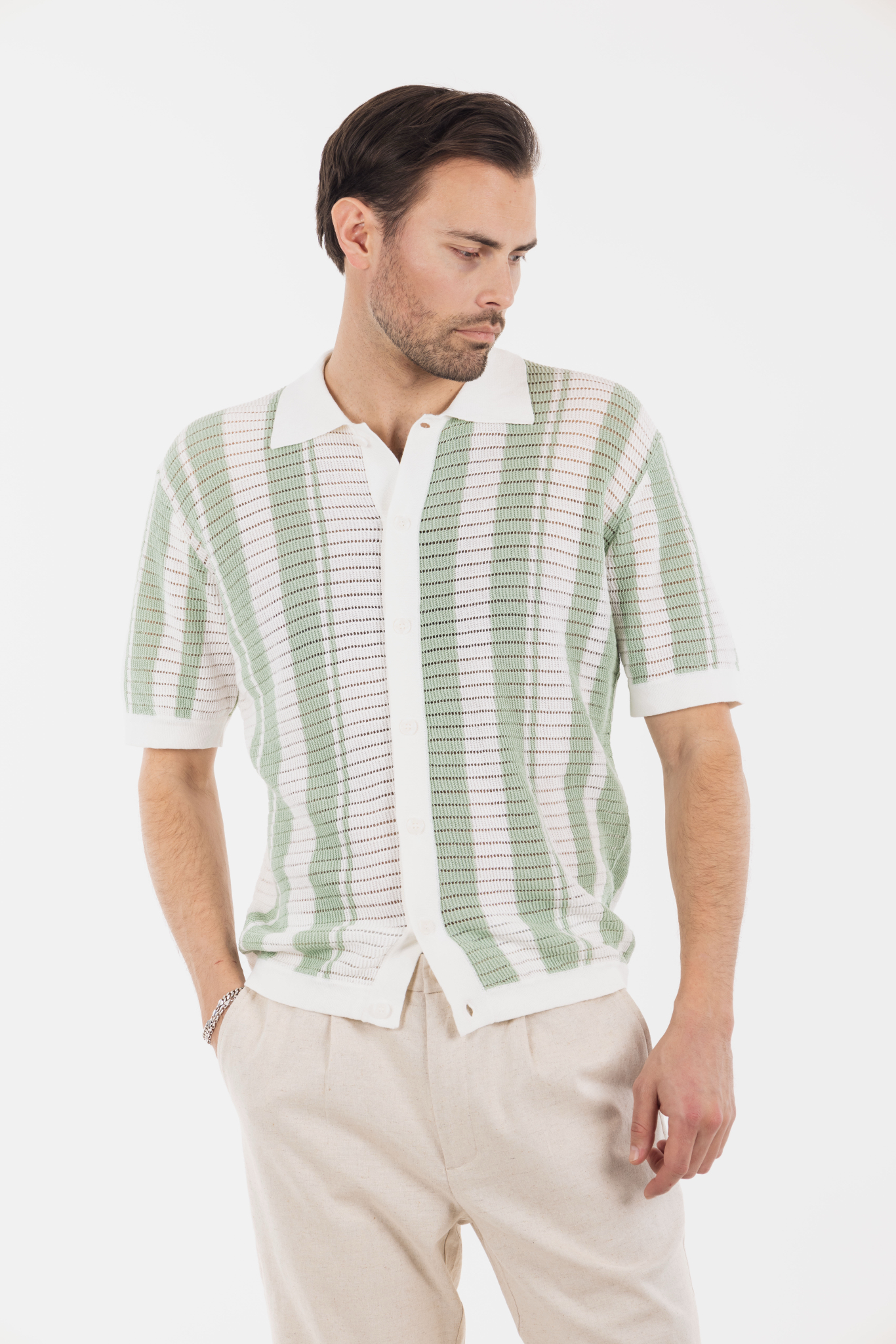 Urban Pioneers Male Ed Shirt SHIRT