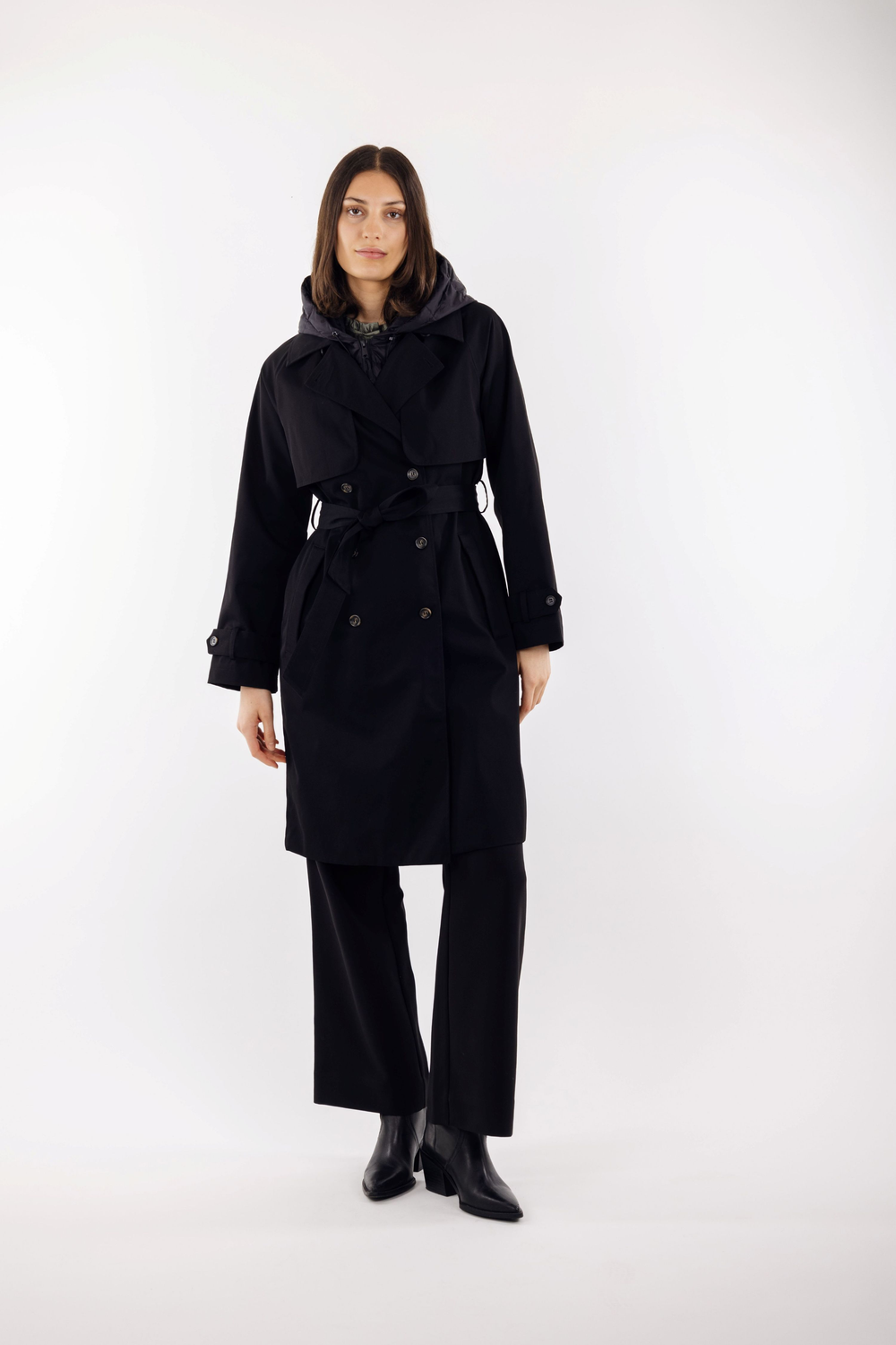 Urban Pioneers Female Eira Coat COAT BLACK