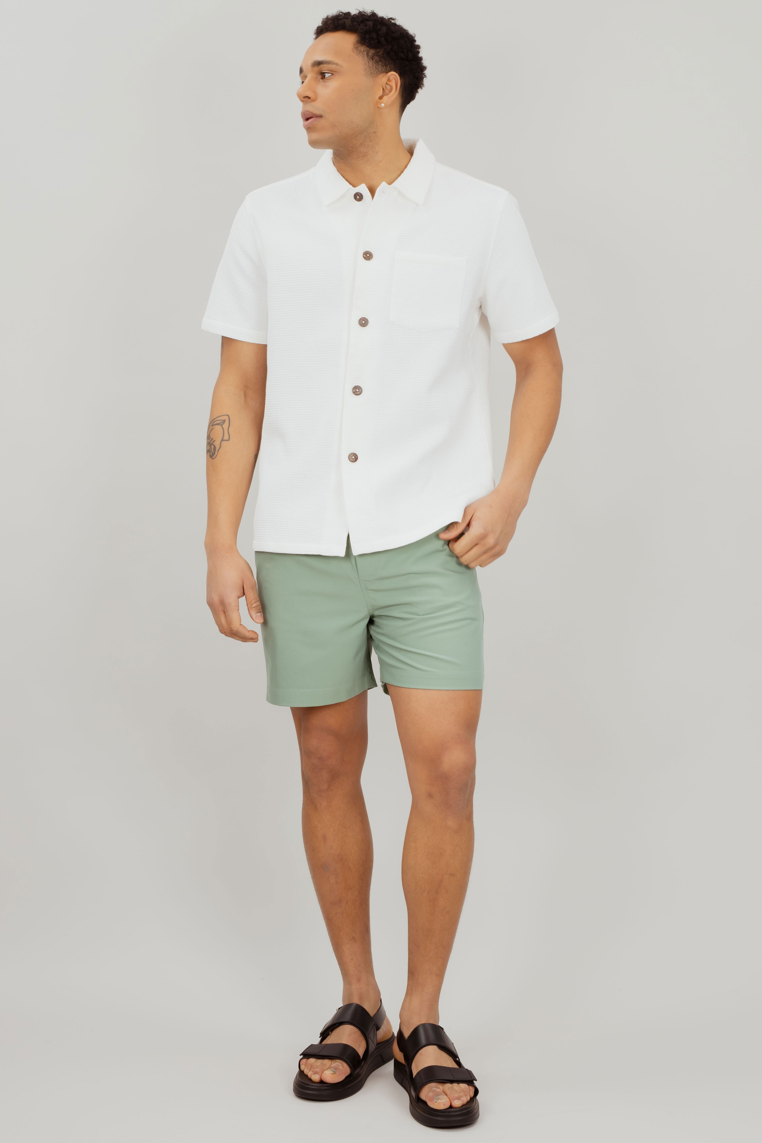 Urban Pioneers Male Elias Shorts SHORTS