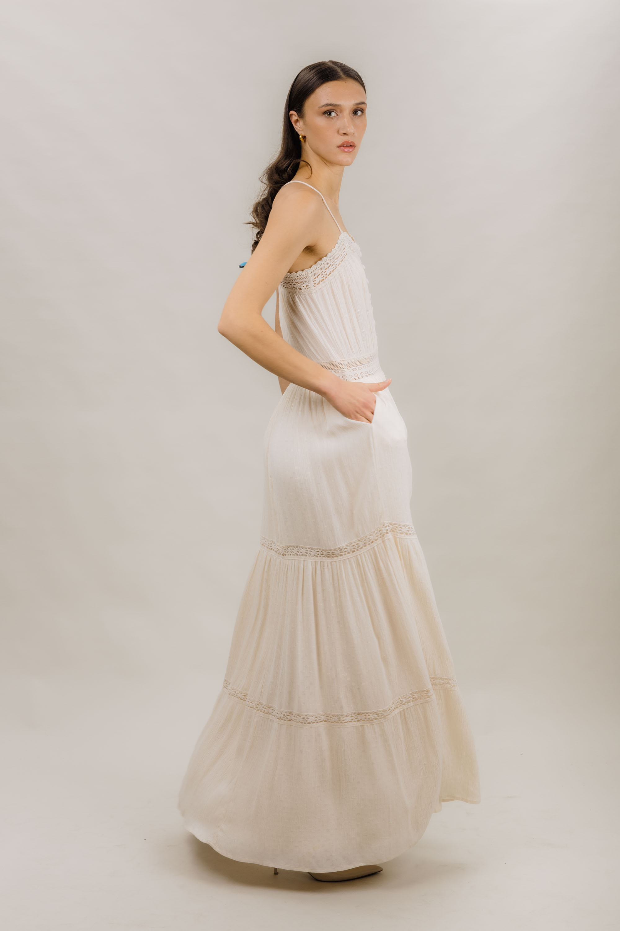 Urban Pioneers Female Eneah Dress DRESS CREAM