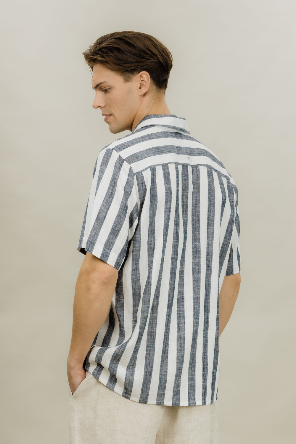 Urban Pioneers Male Folke Shirt SS SS SHIRT DARK NAVY