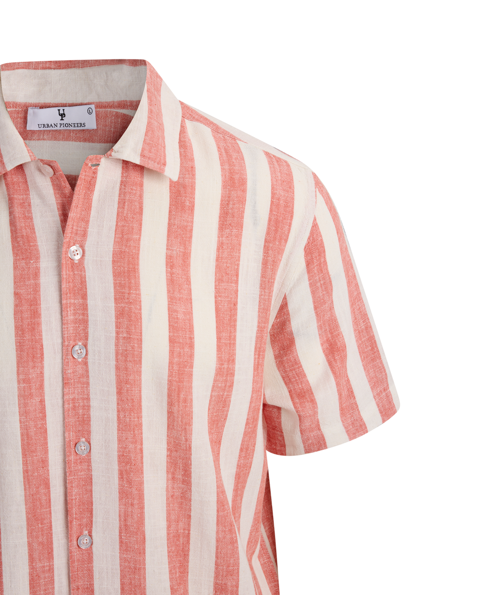 Urban Pioneers Male Folke Shirt SS SS SHIRT WASHED RED