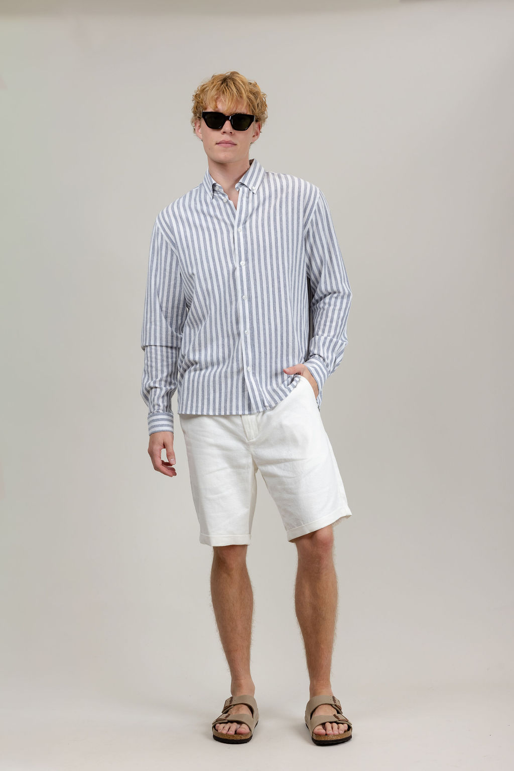 Urban Pioneers Male Hugo Shorts SHORTS WHITE