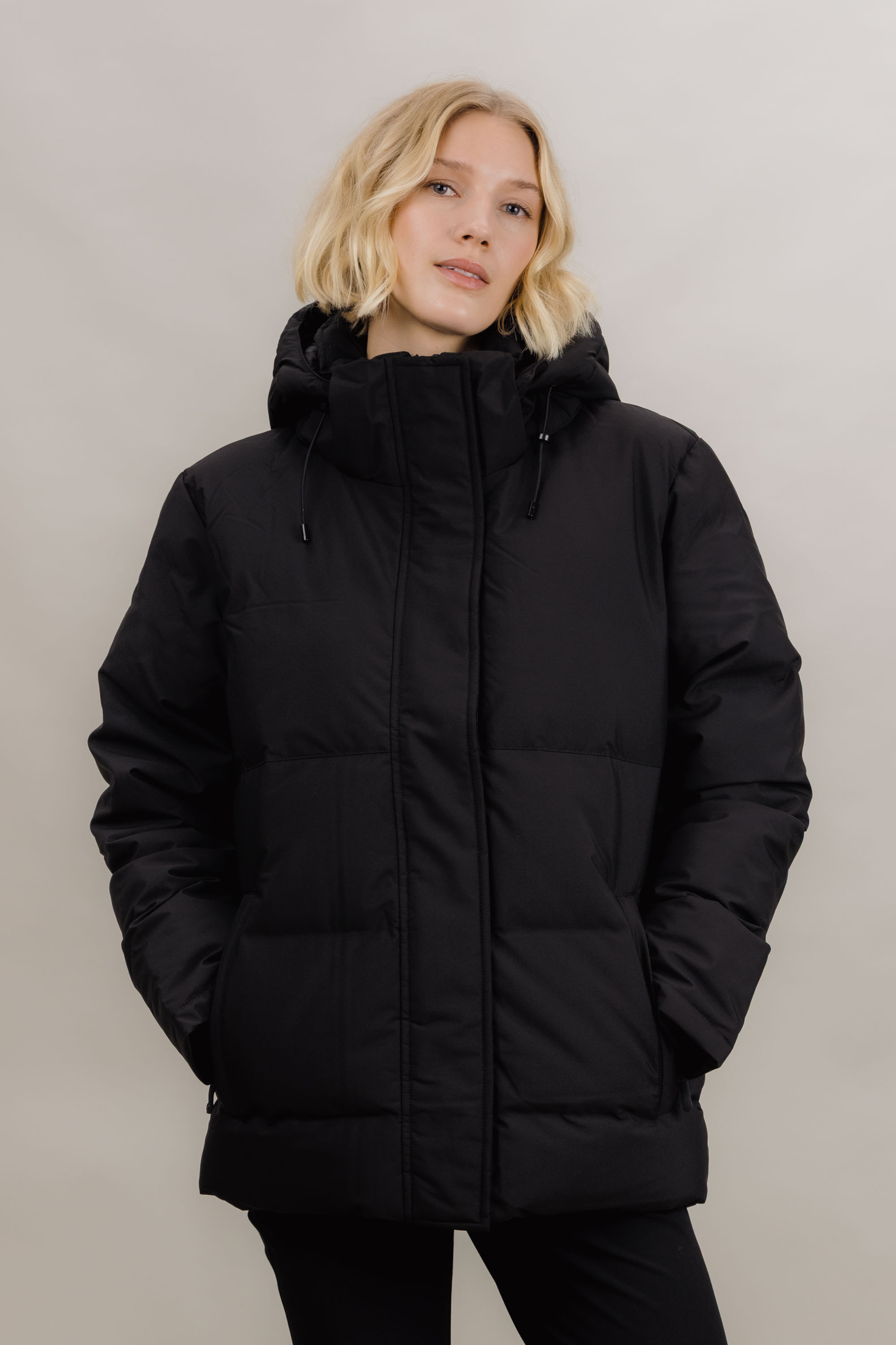 Urban Pioneers Female Ida Jacket JACKET BLACK