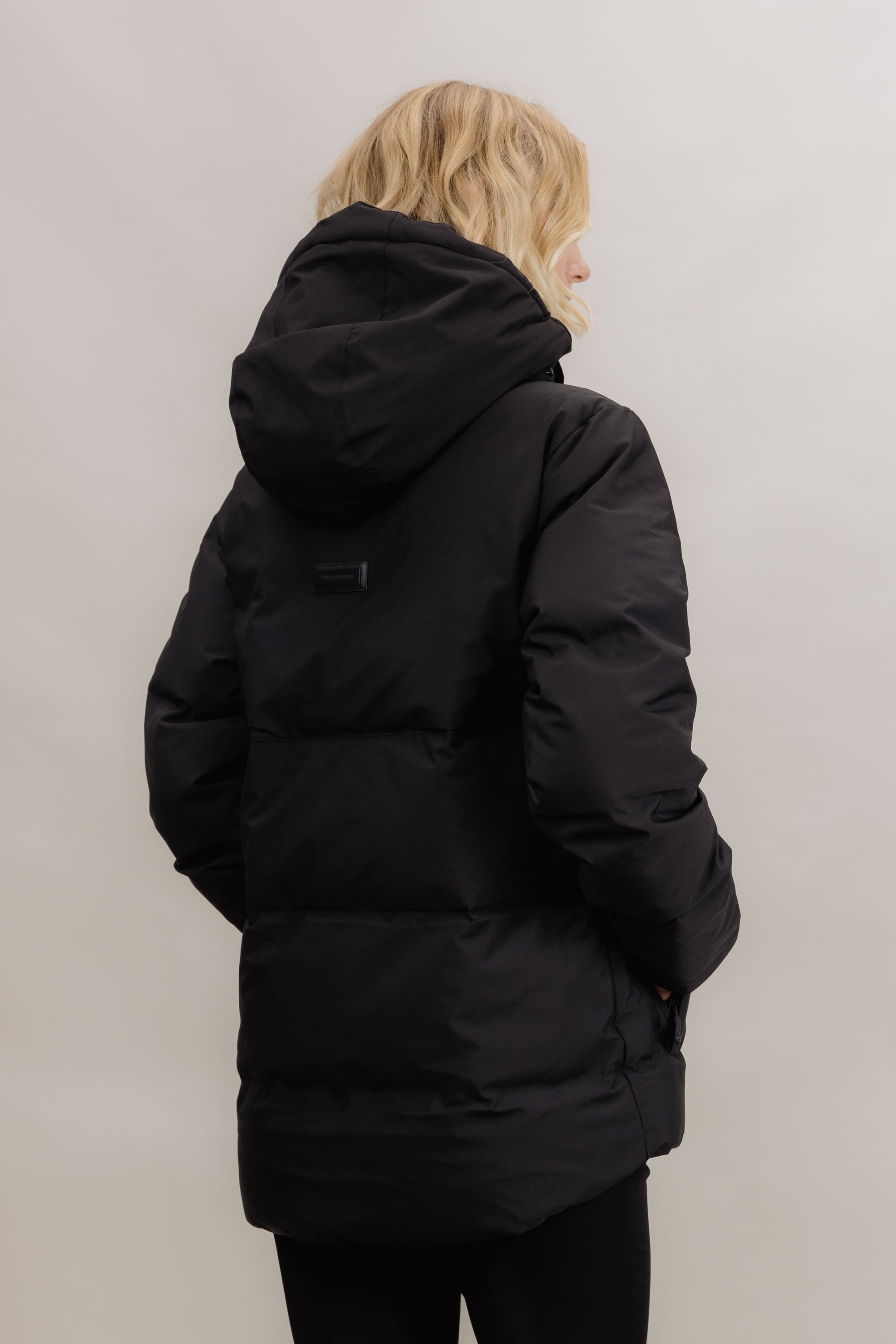 Urban Pioneers Female Ida Jacket JACKET BLACK