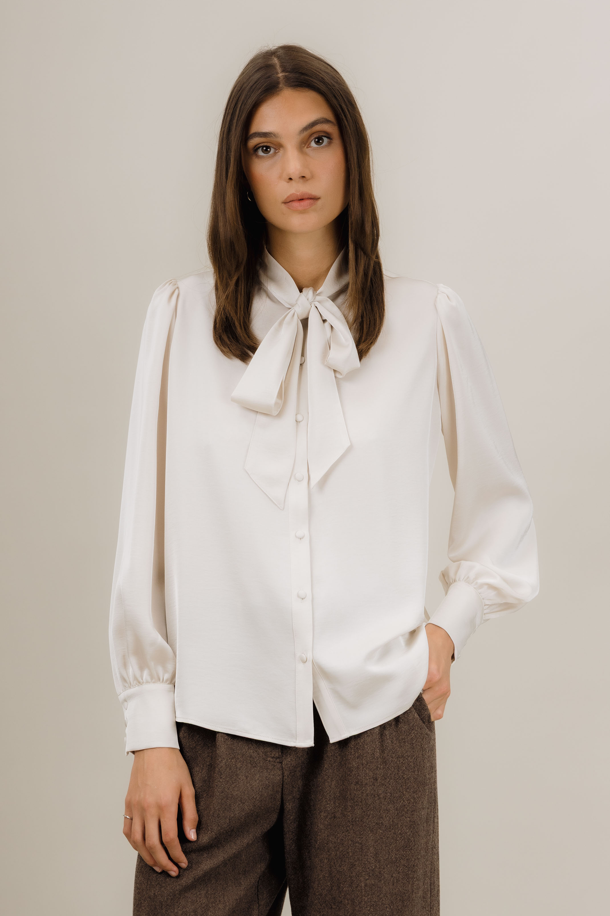 Urban Pioneers Female Keryn Blouse BLOUSE LIGHT SILVER