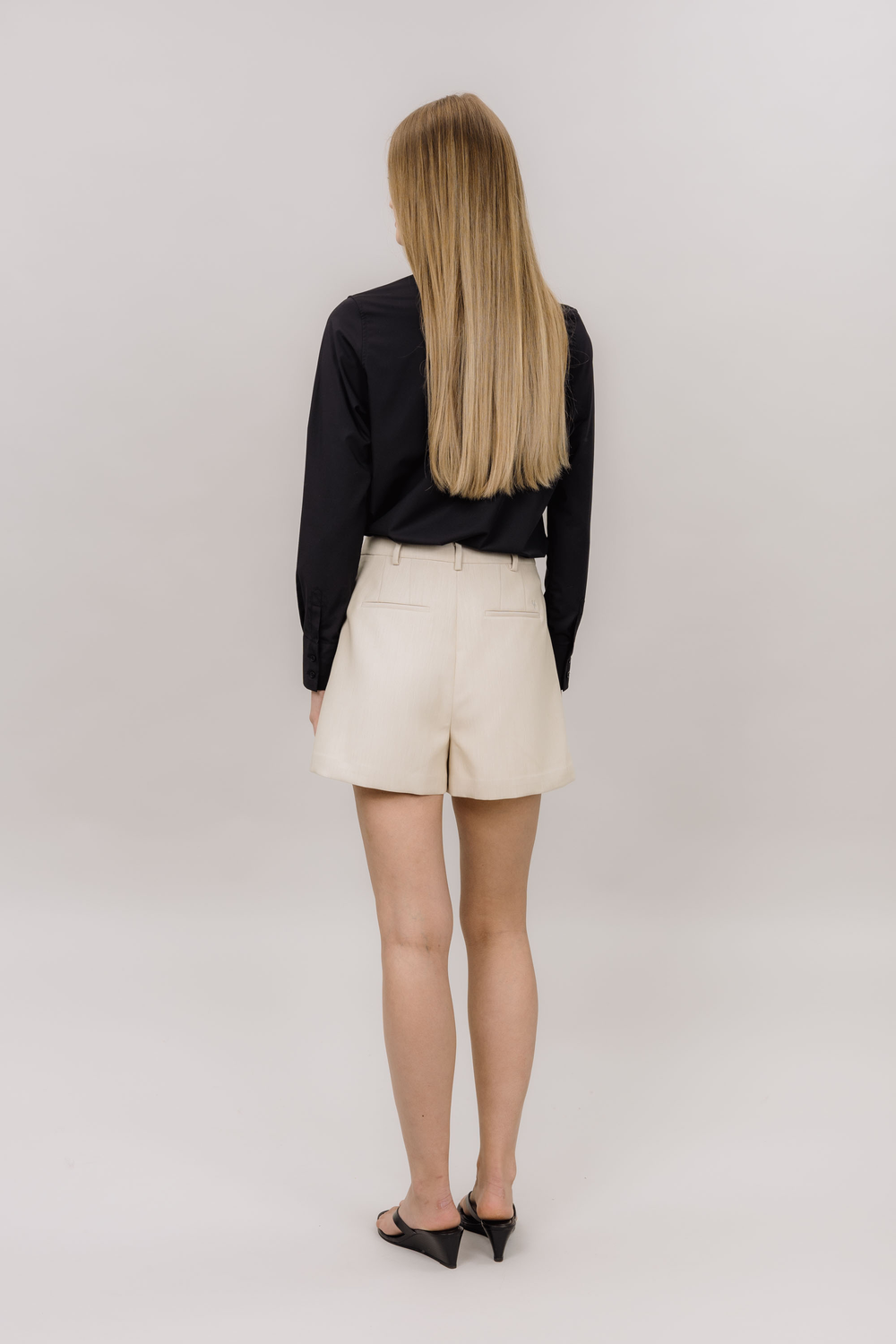 Urban Pioneers Female Kylie Shorts SHORTS SAND MELANGE