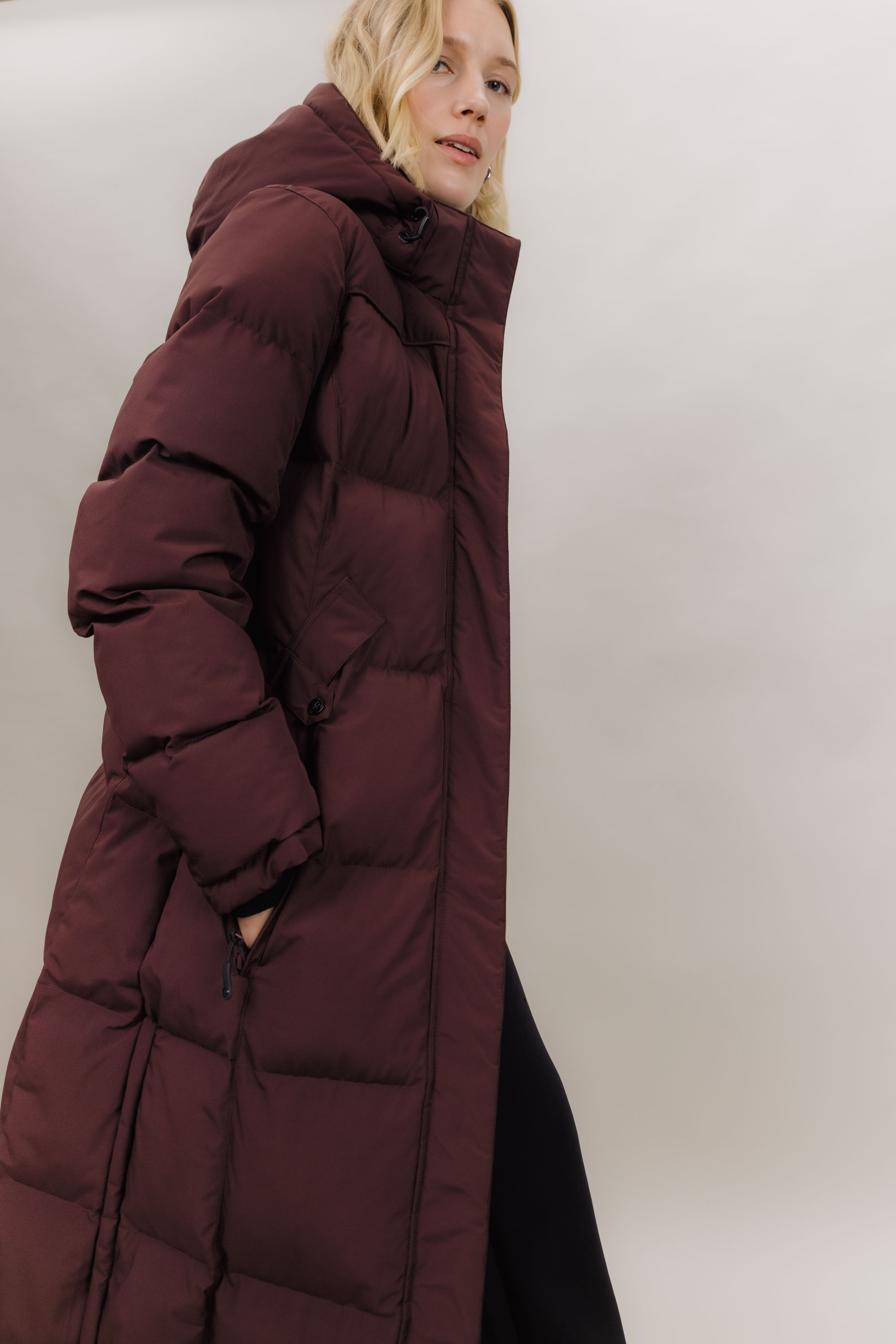 Urban Pioneers Female Liv Coat PARKA FUDGE