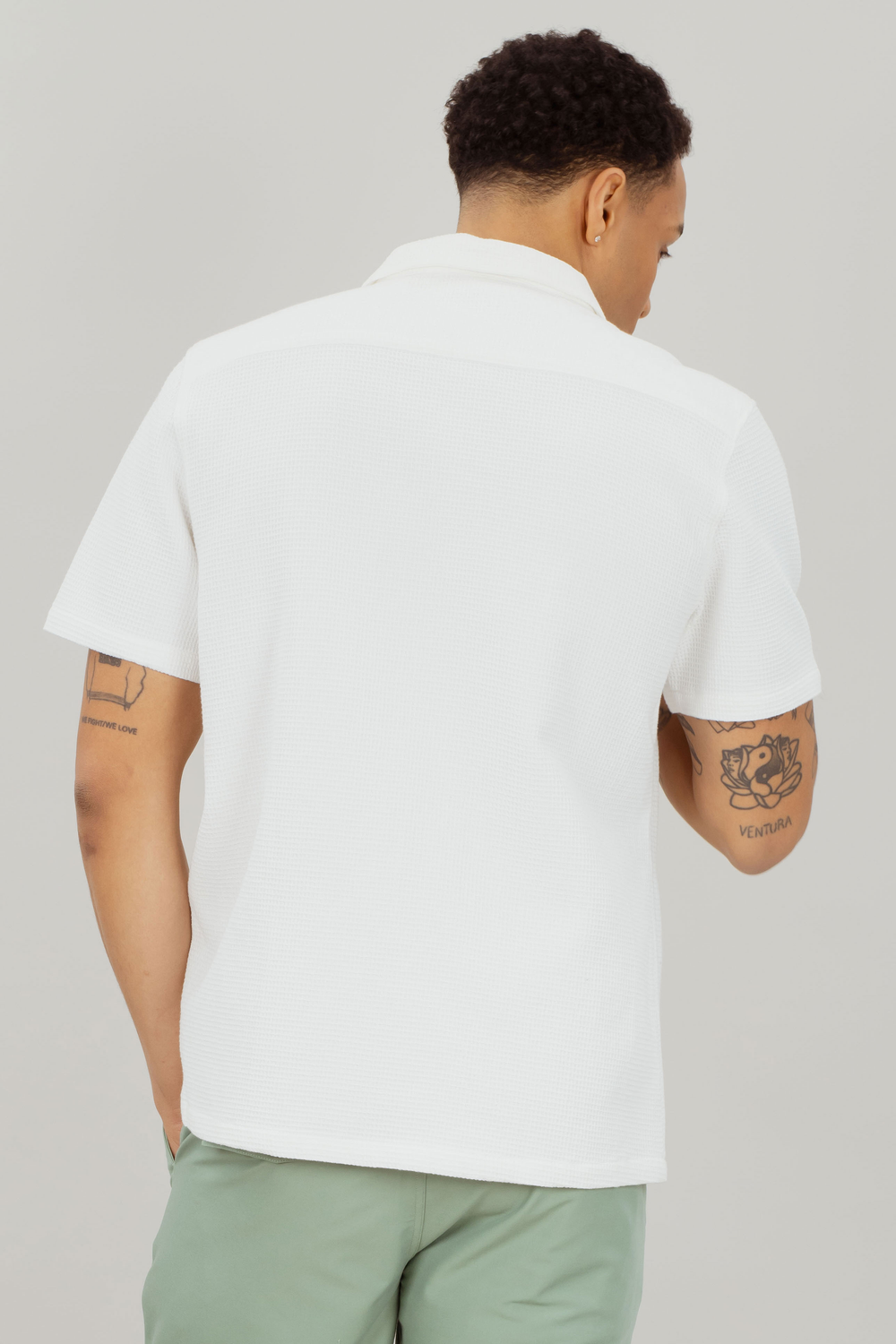 Urban Pioneers Male Lucas SS SHIRT CREAM