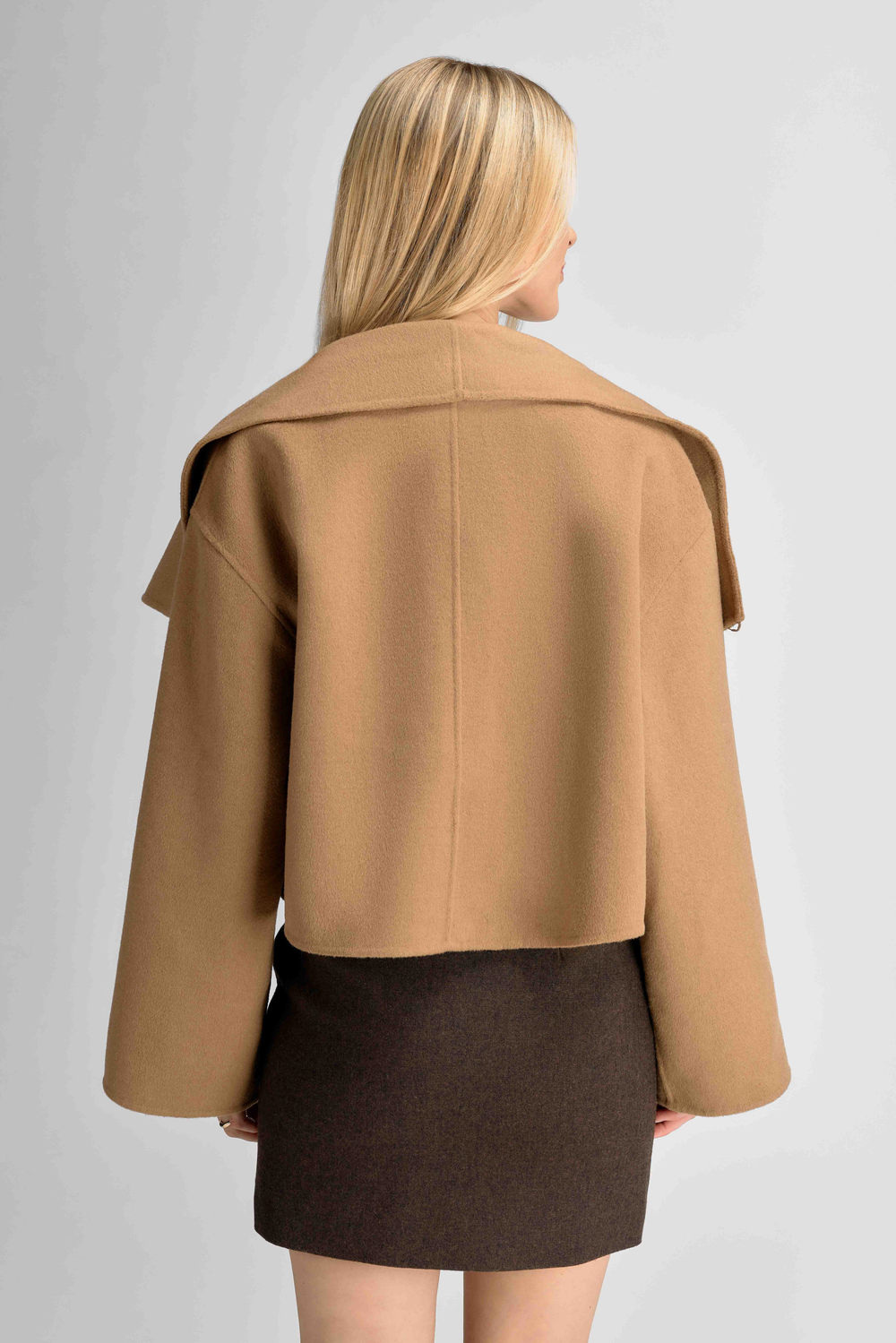 Urban Pioneers Female Luisa Jacket JACKET CAMEL