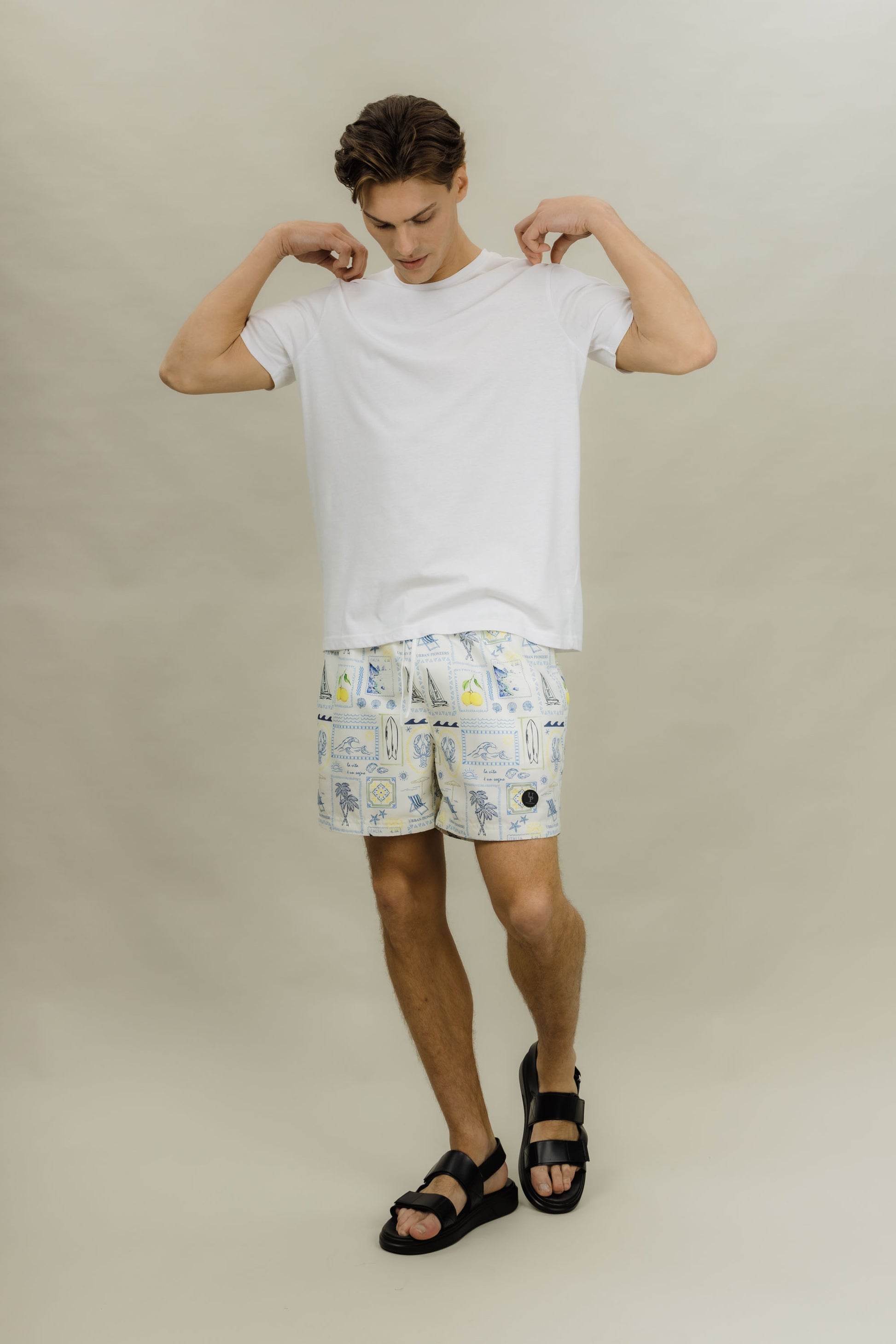 Urban Pioneers Male Luka Shorts SWIMSHORTS VACATION AOP