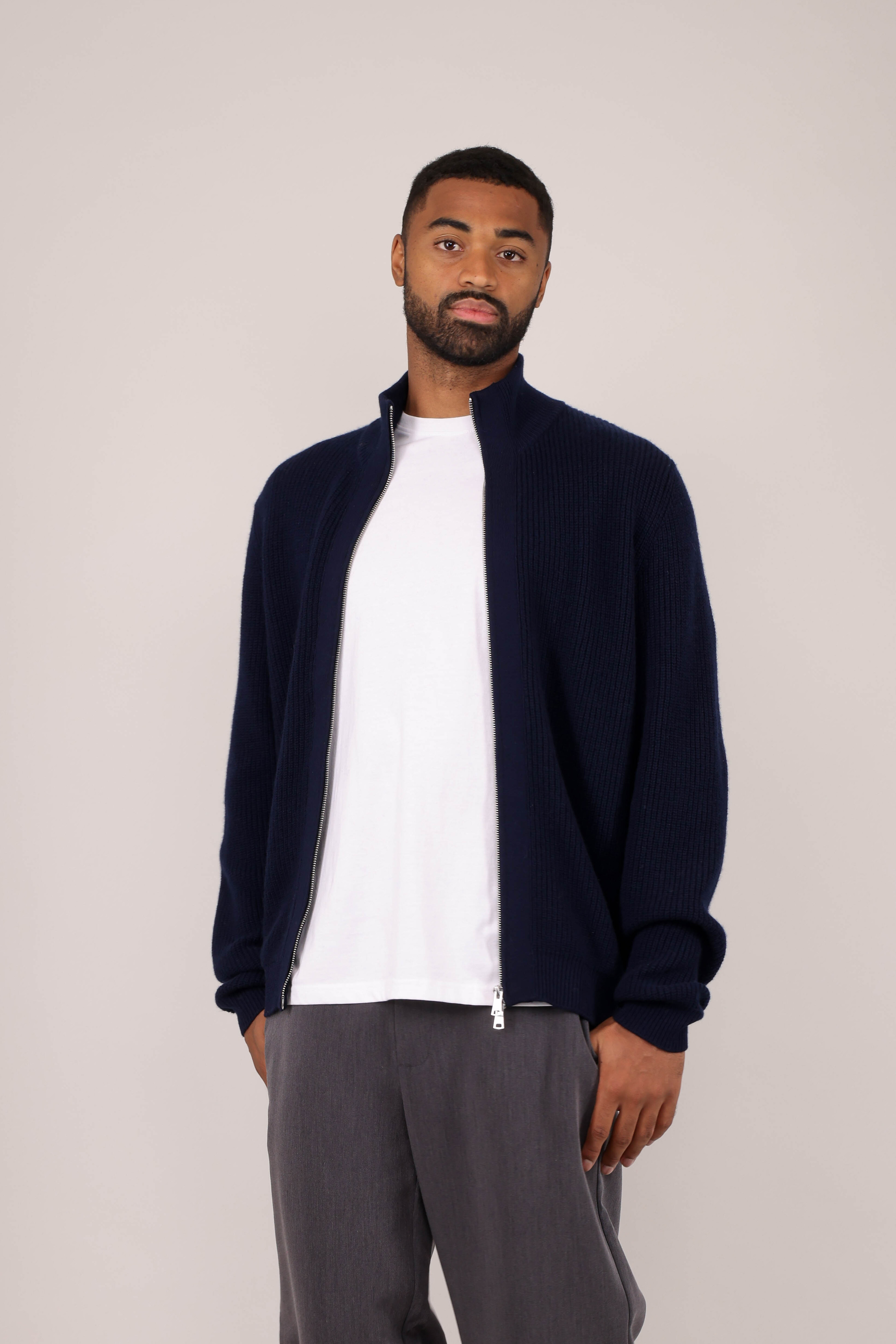 Urban Pioneers Male Marcel Cardigan CARDIGAN NAVY