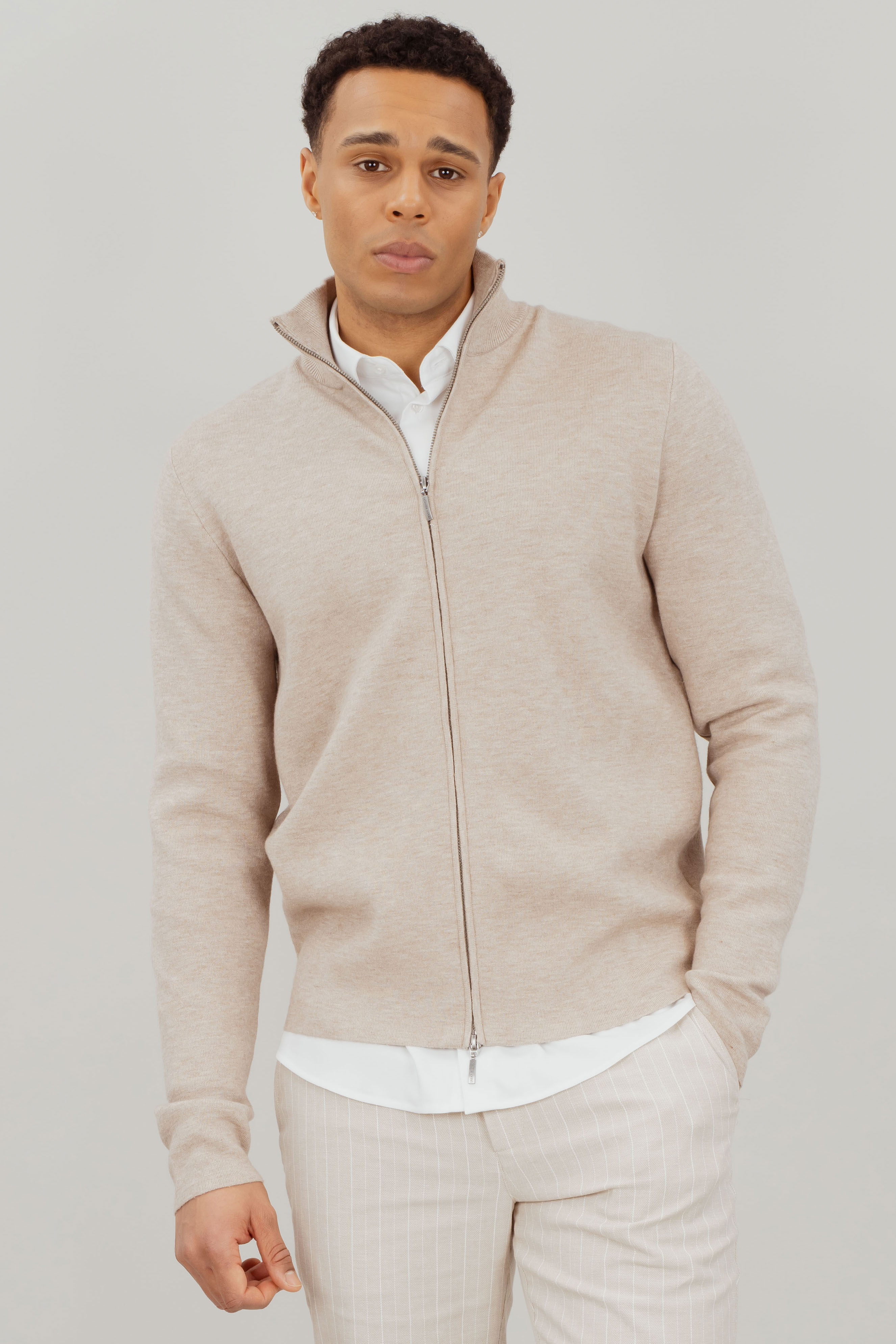 Urban Pioneers Male Nathan Cardigan CARDIGAN LIGHT SAND