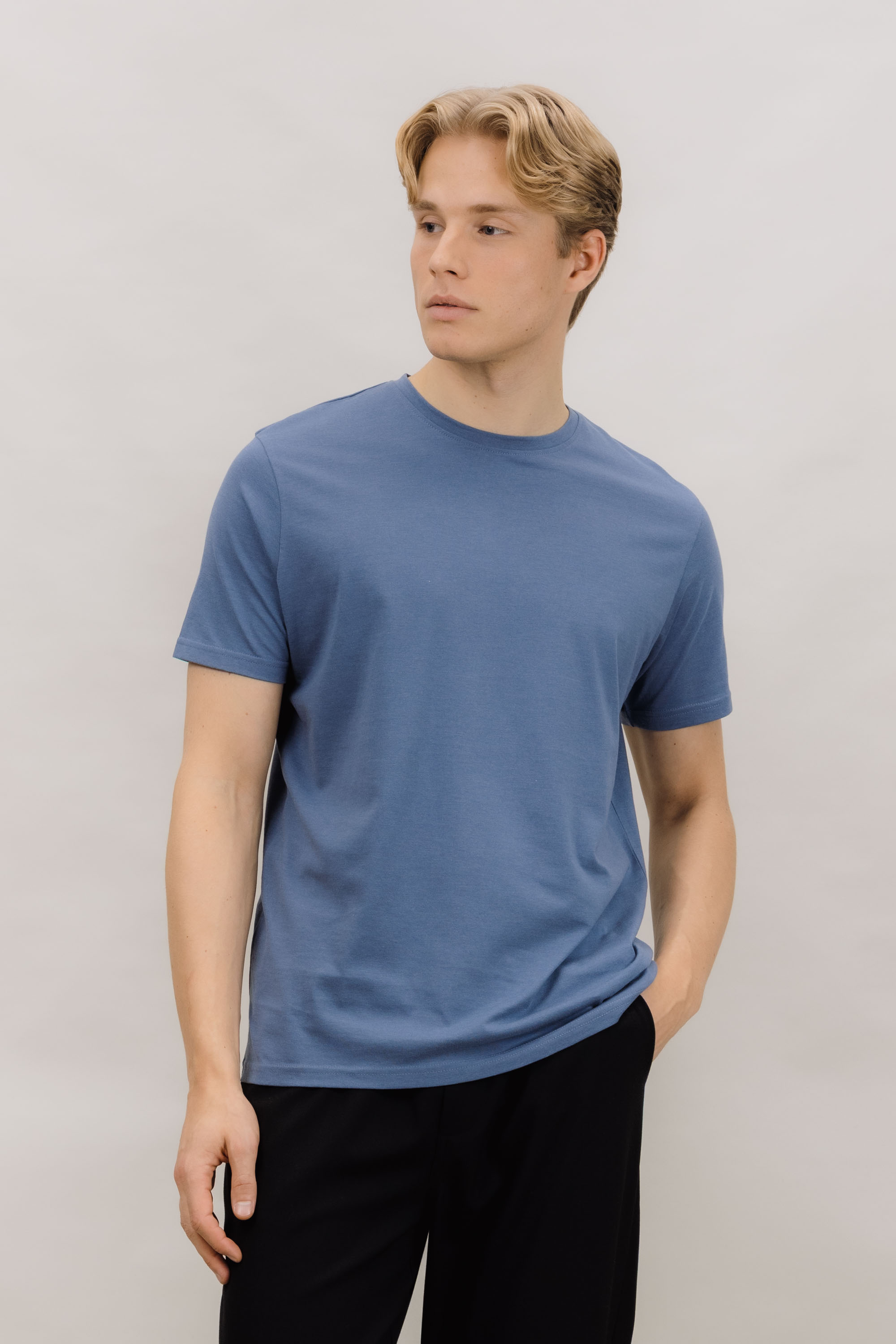 Urban Pioneers Male Niklas Basic Tee T-SHIRT MID BLUE