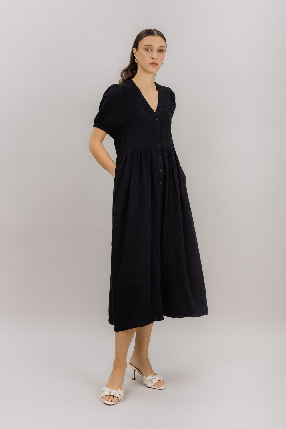 Urban Pioneers Female Nissi Dress DRESS BLACK