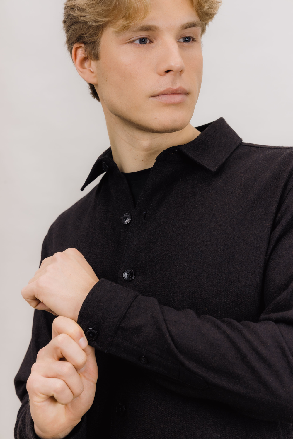 Urban Pioneers Male Odion Shirt SHIRT DARK BROWN