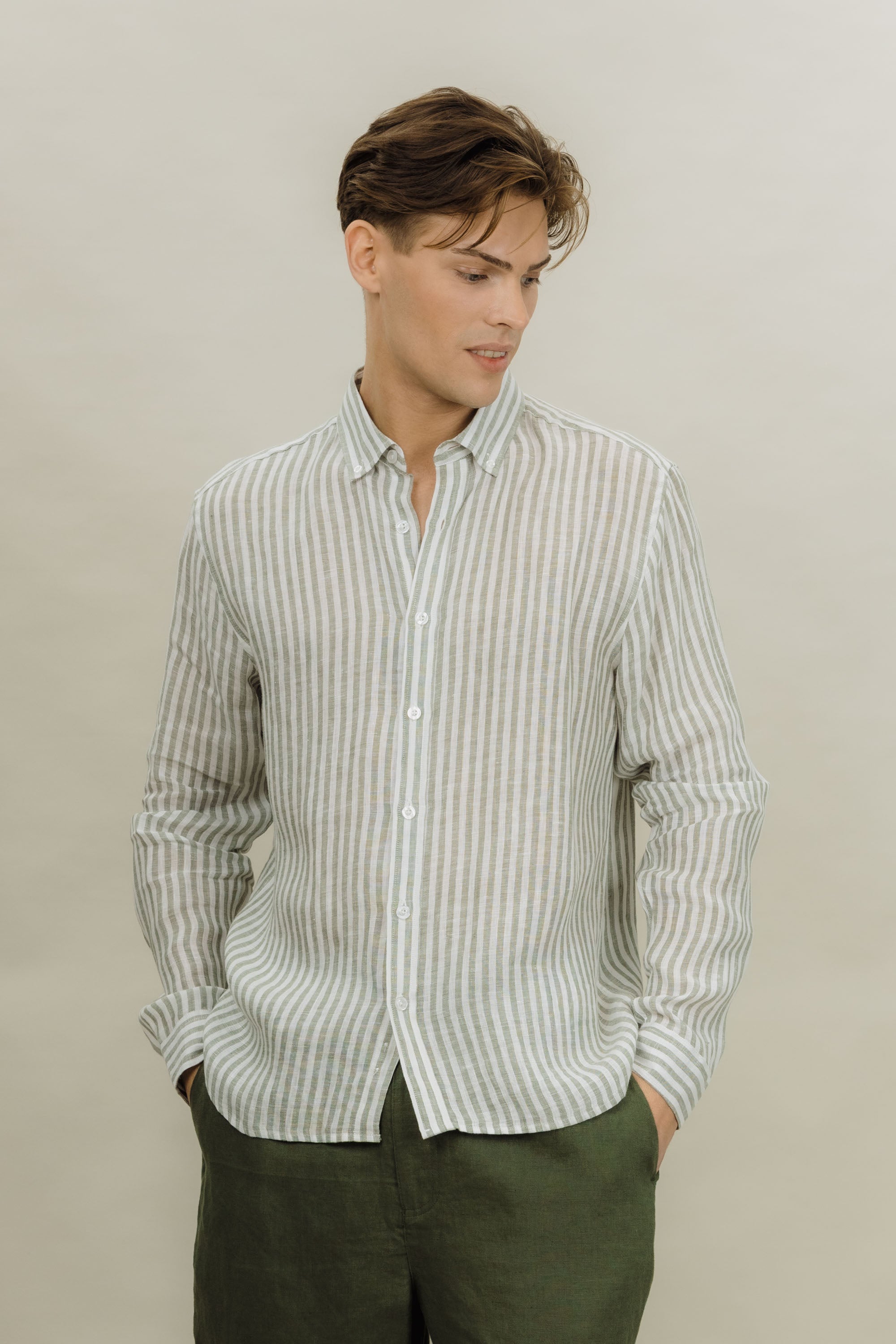 Urban Pioneers Male Renato LS Shirt SHIRT OLIVE