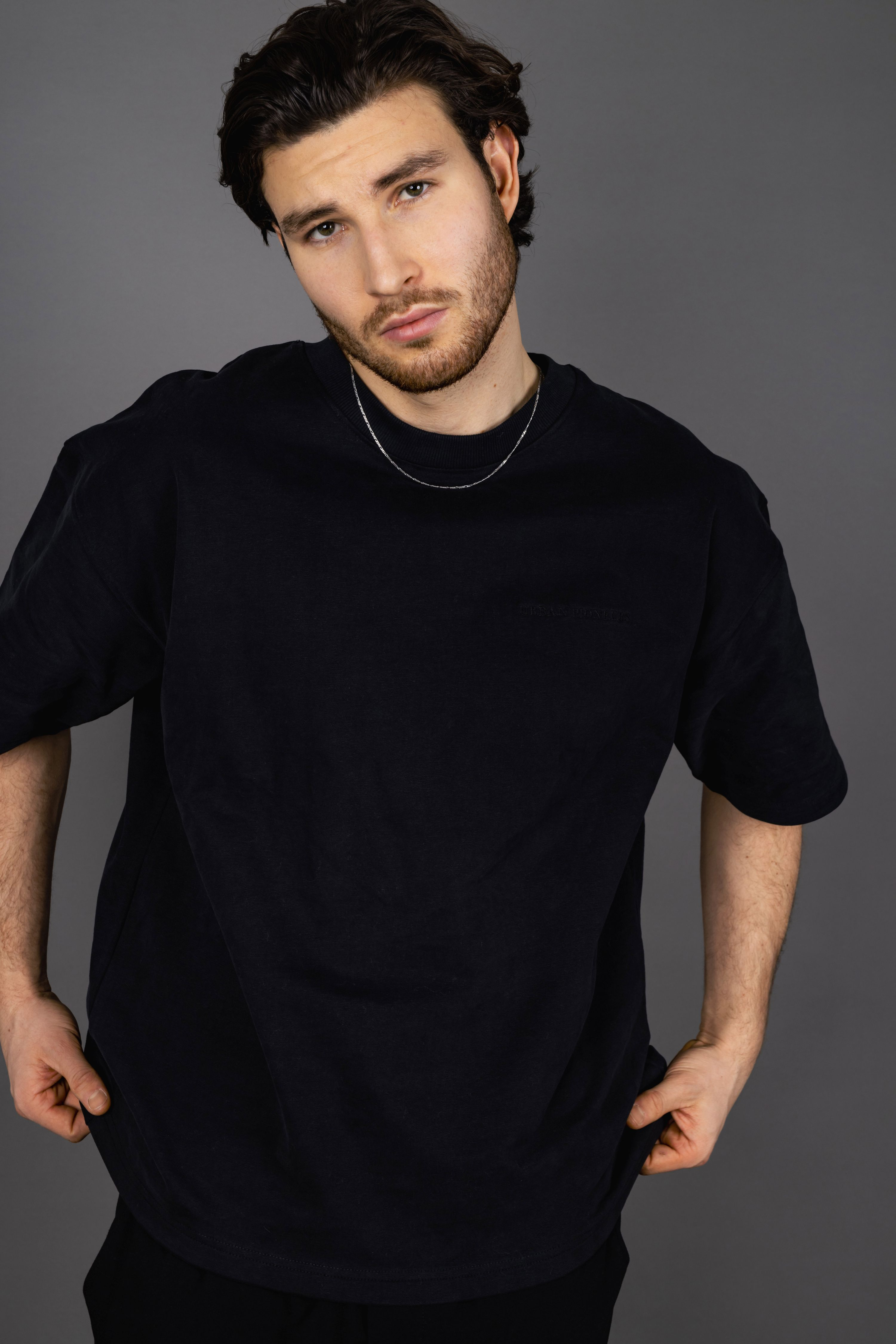 Urban Pioneers Male Seel Tee T-SHIRT BLACK