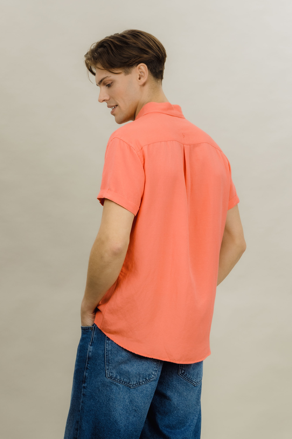 Urban Pioneers Male Stephan SS Shirt SS SHIRT WASHED RED
