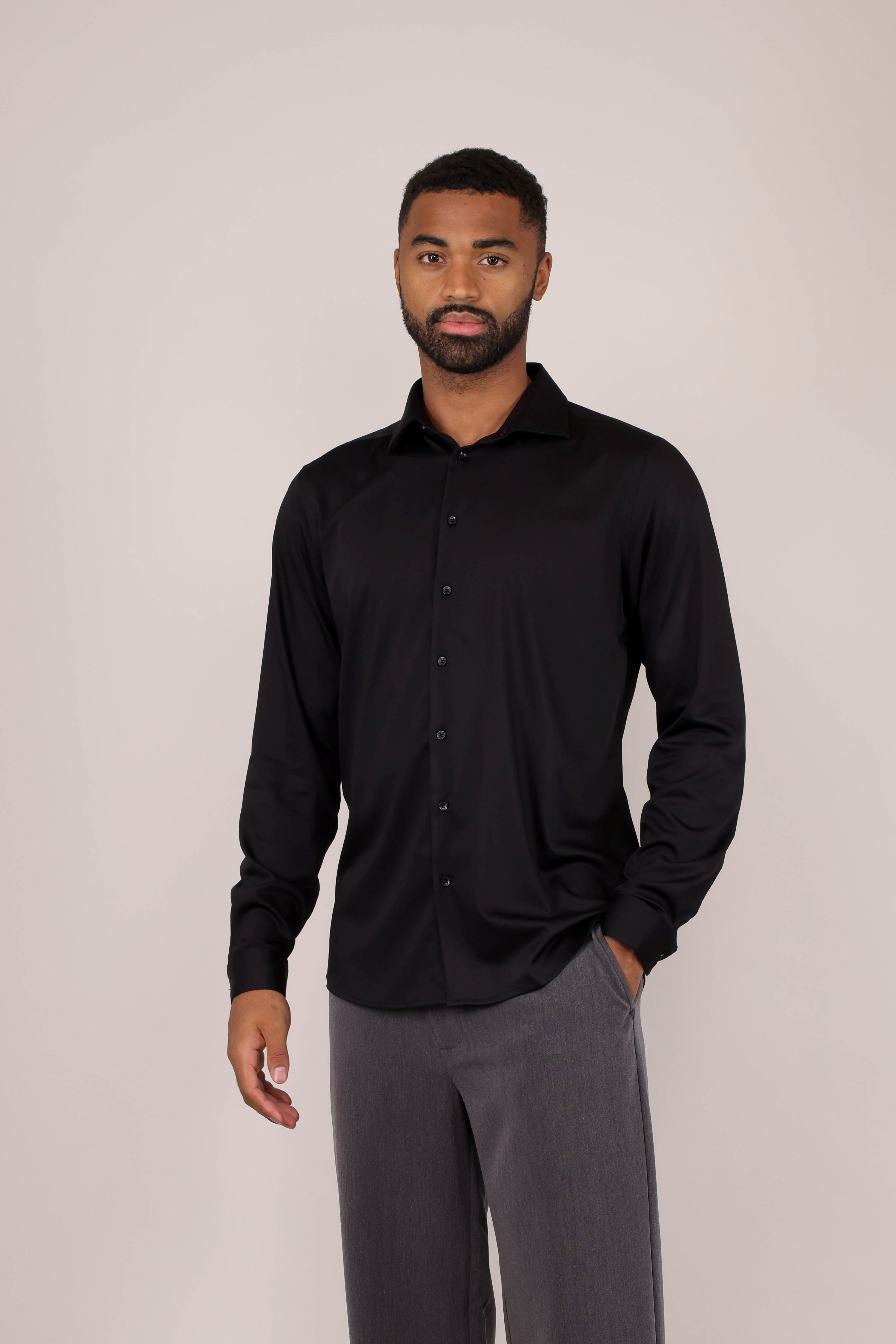 Urban Pioneers Male Totti LS Shirt SHIRT BLACK