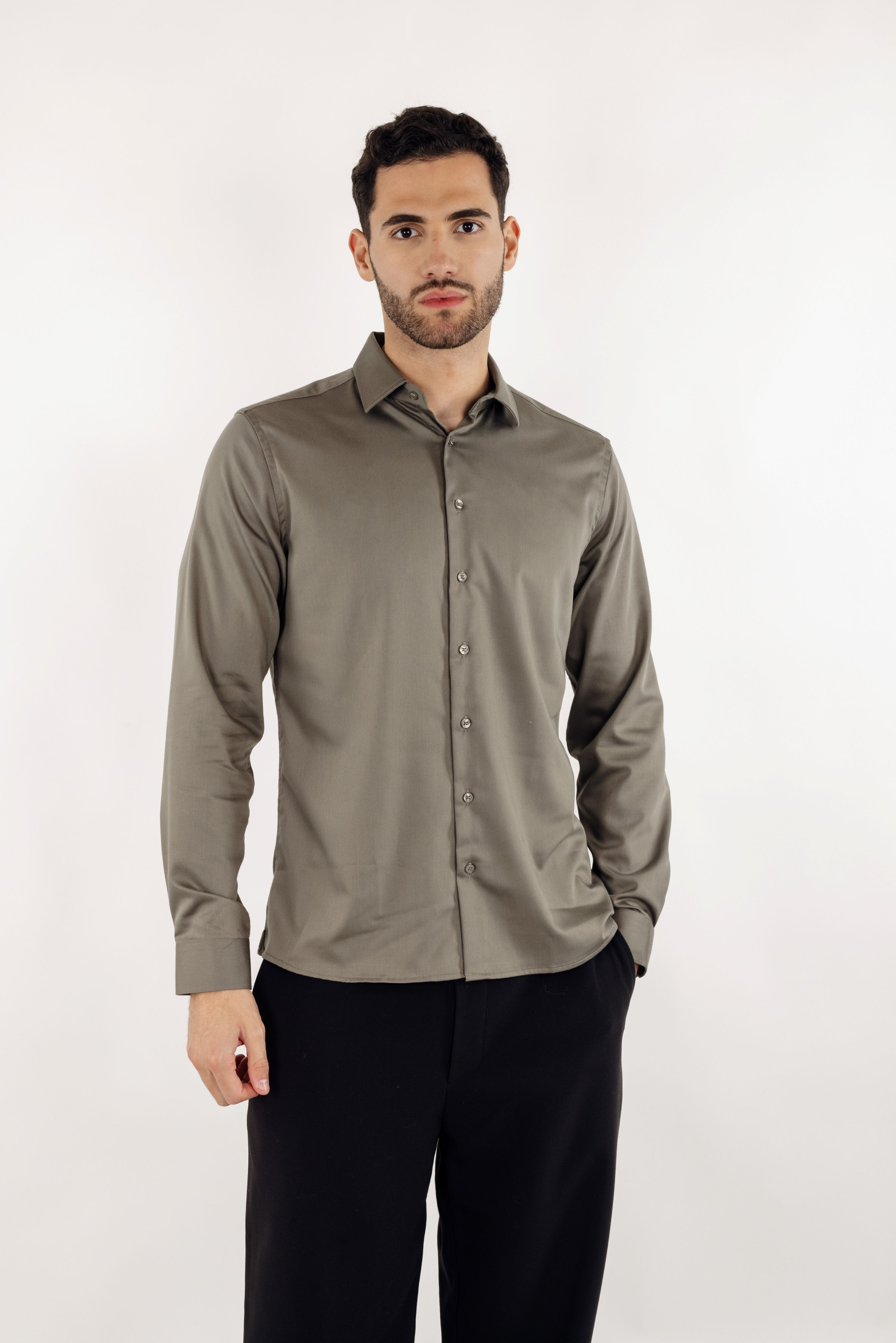 Urban Pioneers Male Totti LS Shirt SHIRT OLIVE
